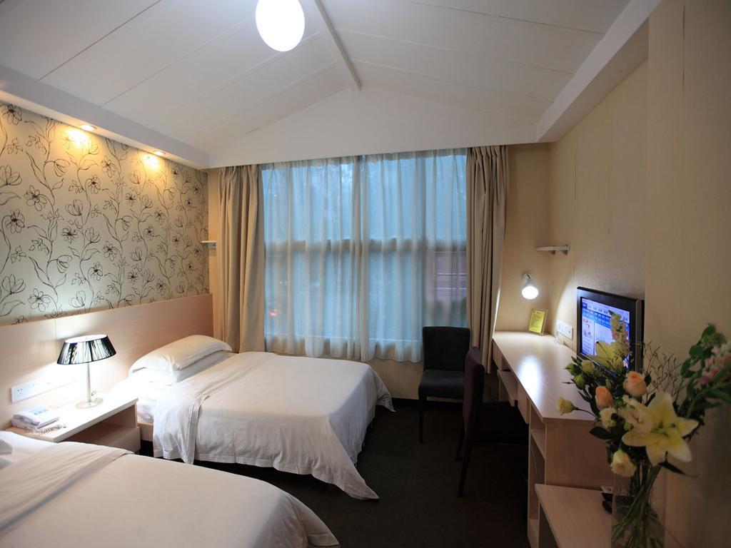 Guangzhou Colorful Days Hotel Oda fotoğraf